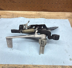 2008-2016 OEM YAMAHA YZF R6 - RIGHT REARSET BRAKE FOOT PEDAL PEG