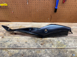 2008 08-10 OEM SUZUKI GSXR600 GSXR 600 REAR LEFT TAIL FAIRING PLASTIC