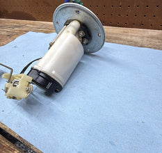 2006-2007 SUZUKI GSX-R600/750 - FUEL PUMP ASSEMBLY AND FLOAT LEVEL
