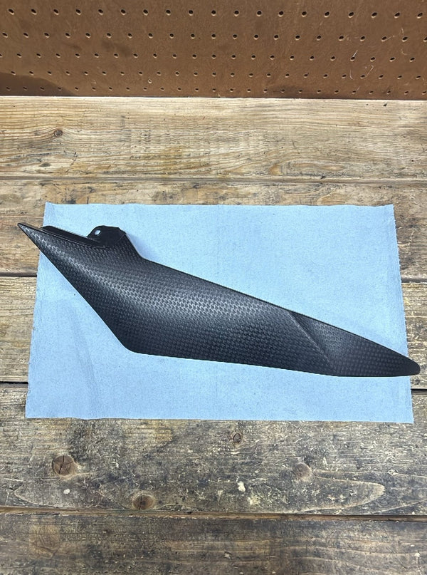 2008-2016 YAMAHA YZF R6 - RIGHT FUEL TANK COVER FAIRING COWL