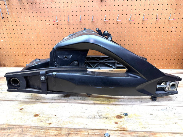2008 OEM SUZUKI HAYABUSA BKING SWINGARM *CLEAN*