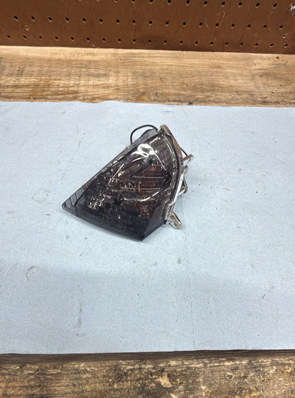 2006-2007 OEM SUZUKI GSX-R600/750 - LEFT REAR BLINKER