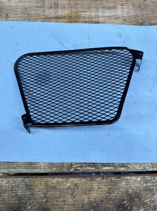 2009-2014 OEM SUZUKI GSX-R1000 - FRONT OIL COOLER GUARD MESH