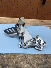 08-10 OEM SUZUKI GSXR600/750 RIGHT REARSET FOOT PEG BRAKE PEDAL/ MASTER CYLINDER