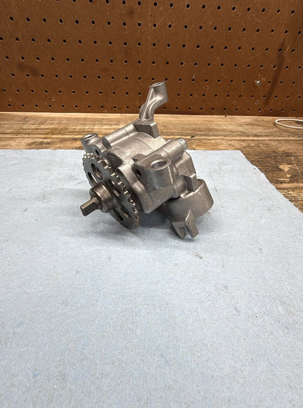 2008-2016 OEM YAMAHA YZF R6 - OIL PUMP ENGINE MOTOR PUMP