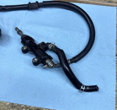 2009-2014 OEM SUZUKI GSX-R1000 - READ CALIPER AND PADS + MASTER POWDER COATED