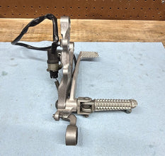 2006-2007 OEM YAMAHA YZF R6 - RIGHT REARSET AND BRAKE PEDAL/SENSOR