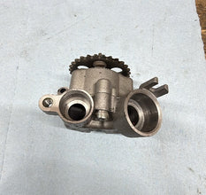 2008-2016 OEM YAMAHA YZF R6 - OIL PUMP ENGINE MOTOR PUMP