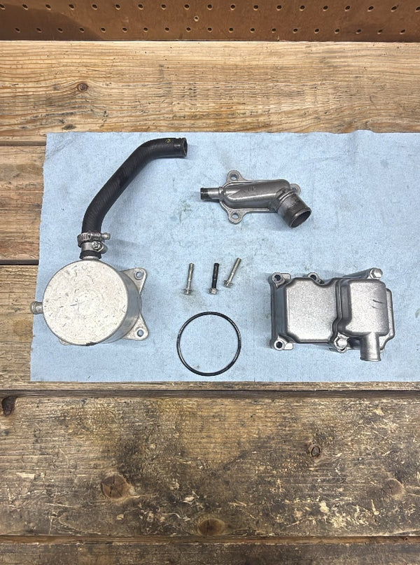 2006-2007 OEM SUZUKI GSX-R600/750 - OIL COOLER / CRANK CASE BREATHER