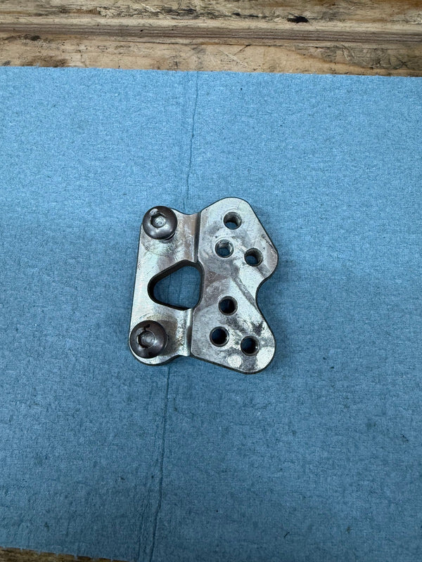2006-2009 OEM SUZUKI REARSET RIGHT FRAME BRACKET