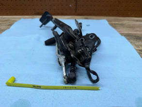 17-21 OEM YZF R6 R6R OEM SHIFTER LINKAGE W/ AFTERMARKET KICKSTAND