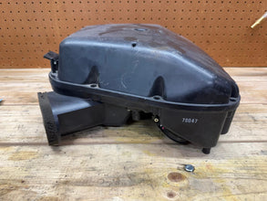 2008-2012 OEM SUZUKI HAYABUSA 1300 AIRBOX AIR INTAKE FILTER BOX *COMPLETE*
