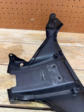 2016-2020 OEM KAWASAKI ZX10R FRONT CENTER FUEL TANK FAIRING