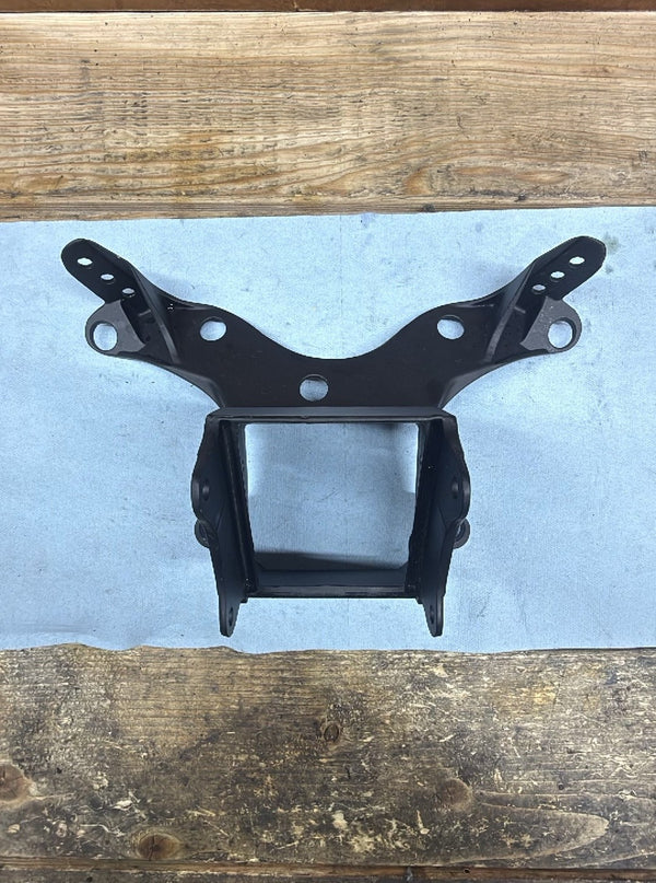 2008-2016 OEM YAMAHA YZF R6 - FAIRING STAY FRONT BRACKET
