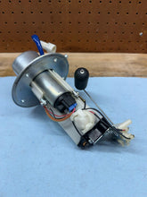 2006-2007 SUZUKI GSXR 600 750 OEM FUEL PUMP ASSEMBLY 15100-01H00 *LOW MILES*