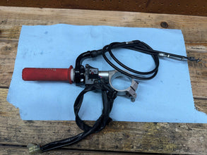 17-20 OEM YAMAHA YZF R6 RIGHT CLIPON HANDLEBAR W/ KILL SWITCH CONTROLS & CABLES