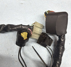 2006-2007 OEM SUZUKI GSX-R600/750 - HEADLIGHT SPEEDO HARNESS
