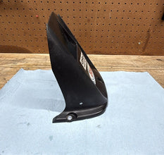 2006-2007 OEM YAMAHA YZF R6 - REAR TIRE HUGGER FENDER