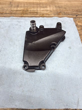 2008-2016 OEM YAMAHA YZF R6 - CRANKCASE BREATHER COVER