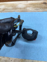 2004-2006 OEM YAMAHA YZF R1 RIGHT CLIP ON HANDLE KILL OFF START SWITCH