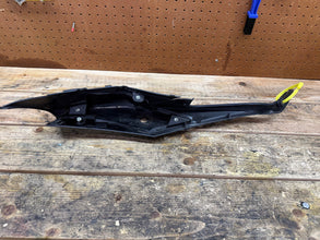 2008 08-10 OEM SUZUKI GSXR600 GSXR 600 REAR LEFT TAIL FAIRING PLASTIC