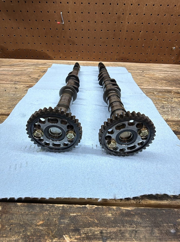 2004-2006 OEM YAMAHA YZF R1 - EXHAUST & INTAKE CAMSHAFTS CAMS ENGINE MOTOR