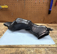 2009-2016 OEM SUZUKI GSX-R1000 - LEFT AIR DUCT AIR DUCT 94430-47H0