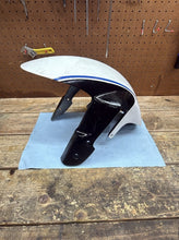 2006-2007 SUZUKI GSX-R600/750 - FIBERGLASS RACING FRONT FENDER