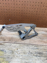 2009-2014 OEM YAMAHA YZF R1 LEFT REARSET DRIVER FOOT PEG SHIFTER LINKAGE