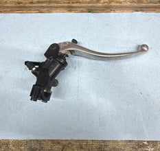 2008-2016 OEM YAMAHA YZF R6 - FRONT MASTER CYLINDER & LEVER