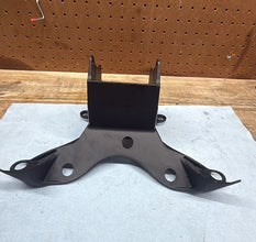 2008-2016 OEM YAMAHA YZF R6 - FAIRING STAY FRONT BRACKET