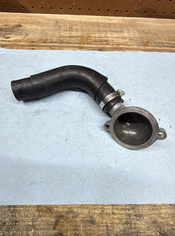 08-16 OEM YAMAHA R6 - THERMOSTAT HOUSING HOSE
