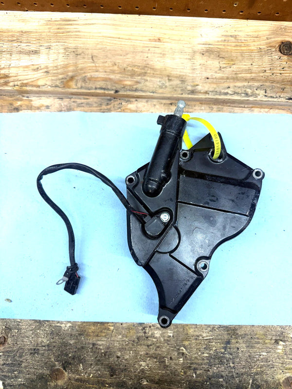 2008-2010 OEM SUZUKI GSXR600/750 FRONT SPROCKET COVER SPEED SENSOR
