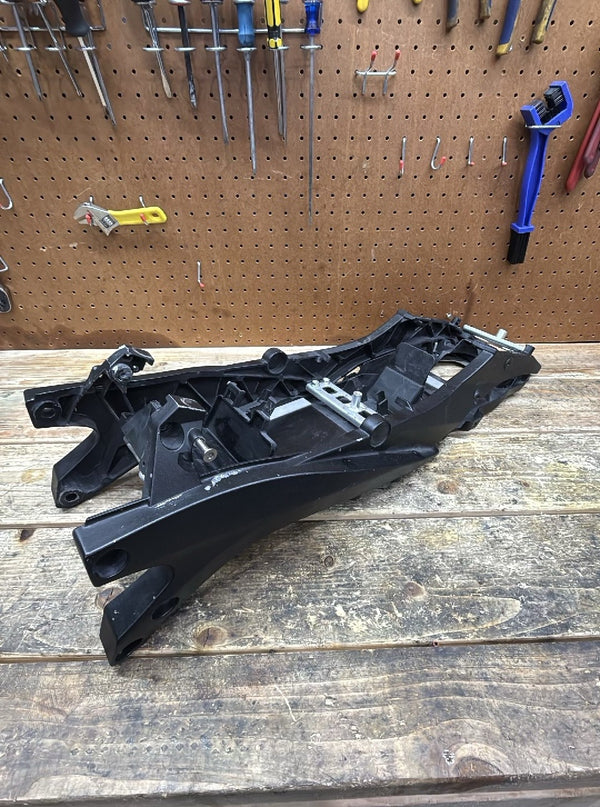 2008-2010 OEM SUZUKI GSX-R600/750 - SUBFRAME TAIL HALFFRAME