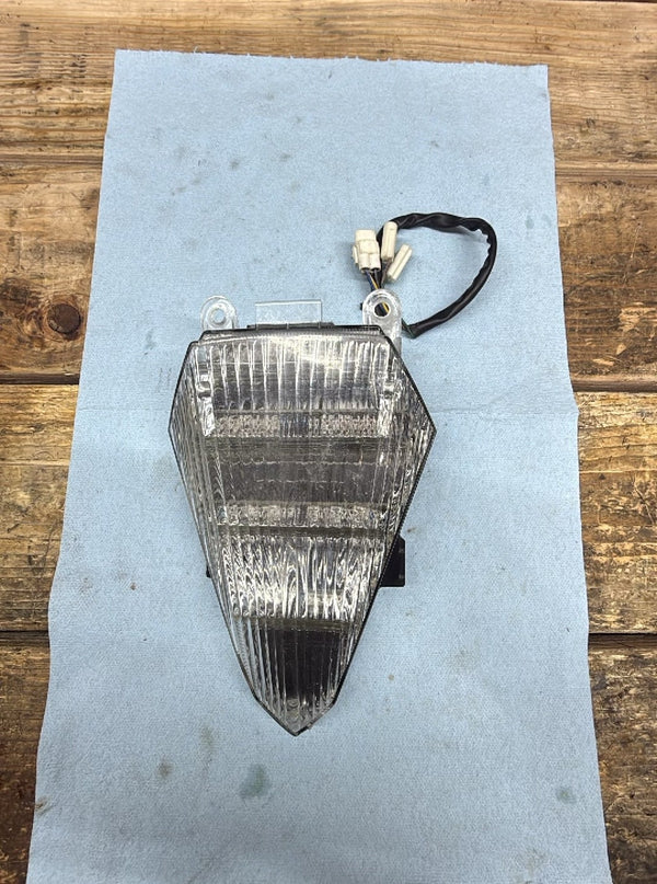 2006-2007 YAMAHA YZF R6 - REAR BACK TAIL LIGHT BRAKE LIGHT