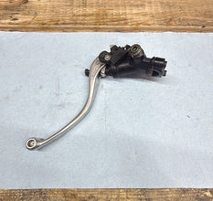 2008-2016 OEM YAMAHA YZF R6 - FRONT MASTER CYLINDER & LEVER