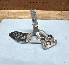 2006-2007 OEM SUZUKI GSX-R600/750 -  LEFT REARSET & FRAME BRACKET