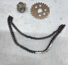 2008-2013 OEM YAMAHA YZF R6 - OIL PUMP GEAR AND CHAIN/BOLT
