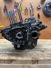 09-14 OEM YAMAHA YZF ENGINE MOTOR CRANKCASE CRANK CASES BLOCK