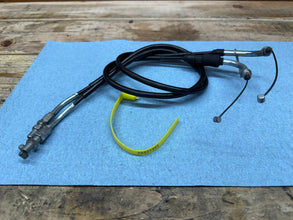 2008-2012 OEM SUZUKI GSXR1300R HAYABUSA THROTTLE CABLES WIRES