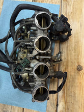 2004-2006 OEM YAMAHA YZF R1 MAIN FUEL INJECTORS / THROTTLE BODIES