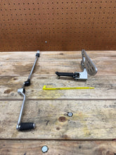 2009-2014 OEM YAMAHA YZF R1 LEFT REARSET DRIVER FOOT PEG SHIFTER LINKAGE