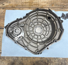 2006-2025 OEM SUZUKI GSX-R600/750 - CLUTCH COVER + HARDWARE