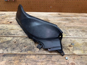 2008-2012 SUZUKI HAYABUSA GSX1300R RIGHT TANK TRIM COVER COWL