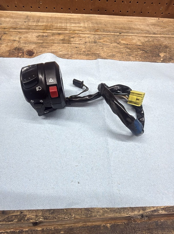 2006-2007 OEM SUZUKI GSX-R600/750 LEFT HORN HANDLEBAR CONTROLS