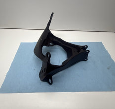 2011-2026 SUZUKI GSX-R600/750 - FRONT FAIRING STAY TACH HEADLIGHT BRACKET