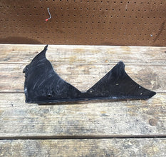2008-2016 YAMAHA YZF R6 - BOTTOM INNER HEADLIGHT FAIRING COWL