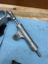 06-09 OEM SUZUKI GSXR 600 750 LOWER TRIPLE TREE STEM FORK CLAMP