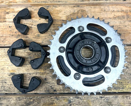 2007-2008 OEM SUZUKI GSXR 1000 GSXR1000 REAR SPROCKET HUB W/ CUSH DRIVES