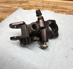 2006-2007 OEM YAMAHA YZF R6 - FRONT MASTER CYLINDER *DAMAGED*